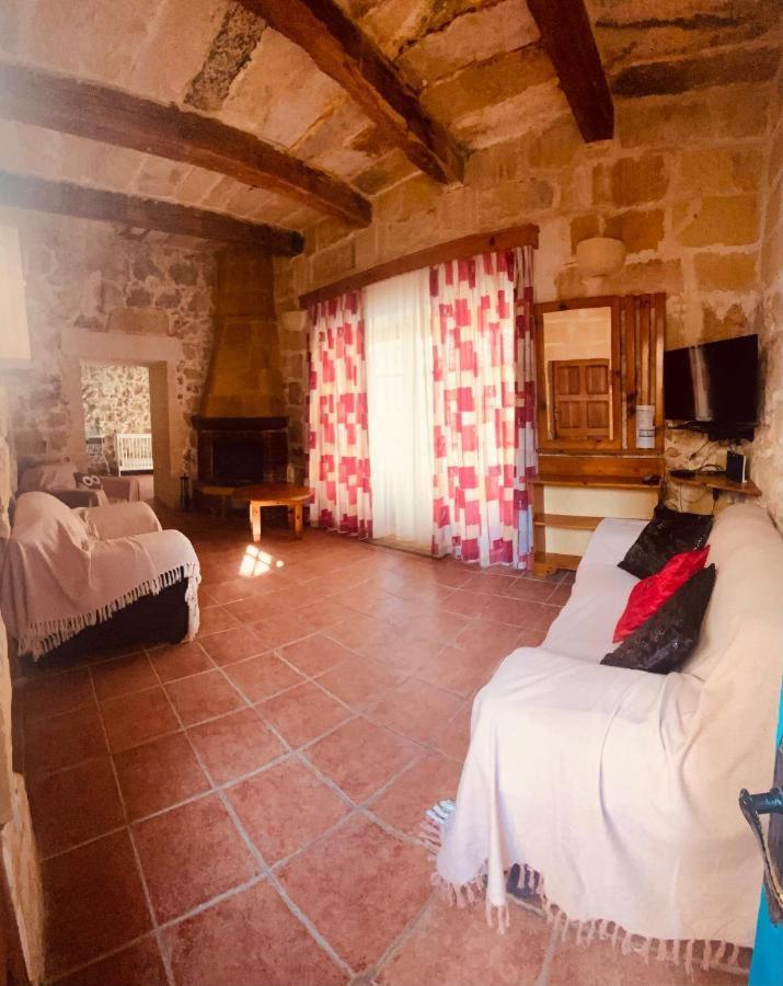 Tan-nahla Holiday Farmhouse With Private Pool Holiday home